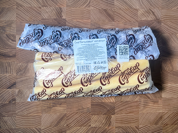 Сыр 1 кг ГОРНЫЙ СЫРОВАР (Балыковый копчёный) в Бийске