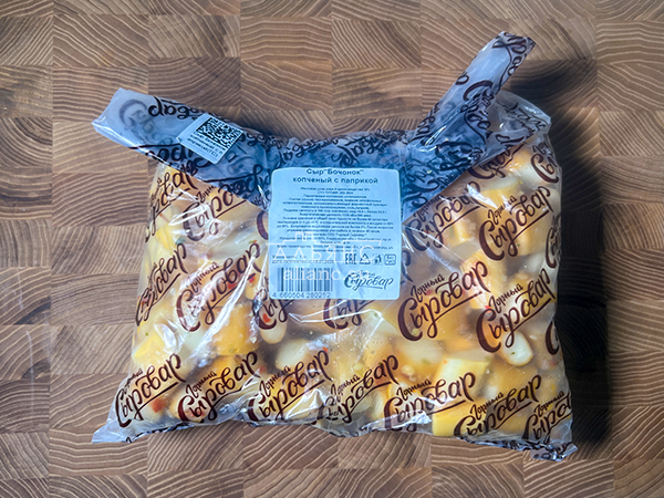 Сыр 1 кг ГОРНЫЙ СЫРОВАР (Бочонок копчёный с паприкой) в Бийске