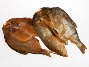 Кальмар щупальца (мелкие) холодного копчения: Карась холодного копчения